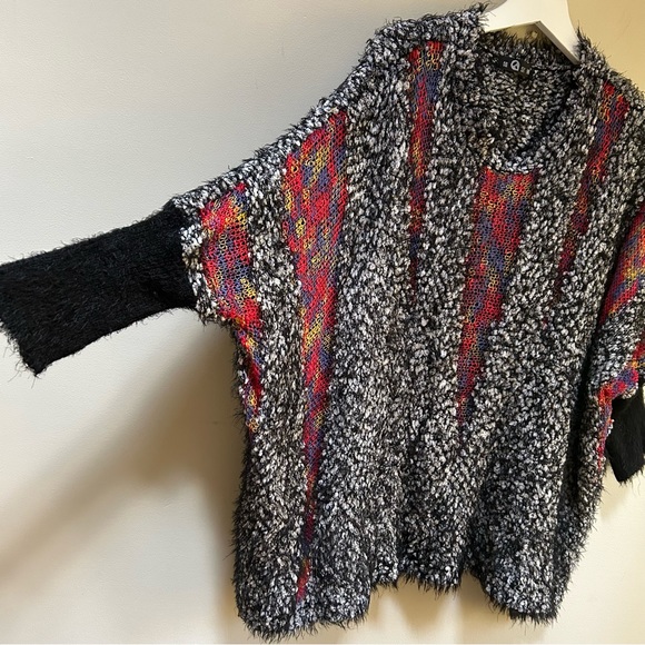 Oversized Boxy Knit Art To Wear Mixed Media Eyelash Fringe Sweater Top One Size - Picture 3 of 15